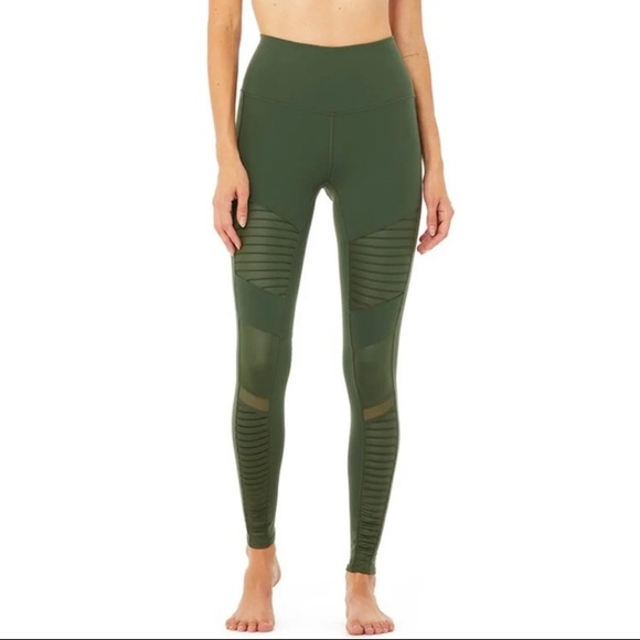 Alo Yoga High Waist Moto Leggings Hunter Green Size XS in Like New Condition! - Picture 1 of 12